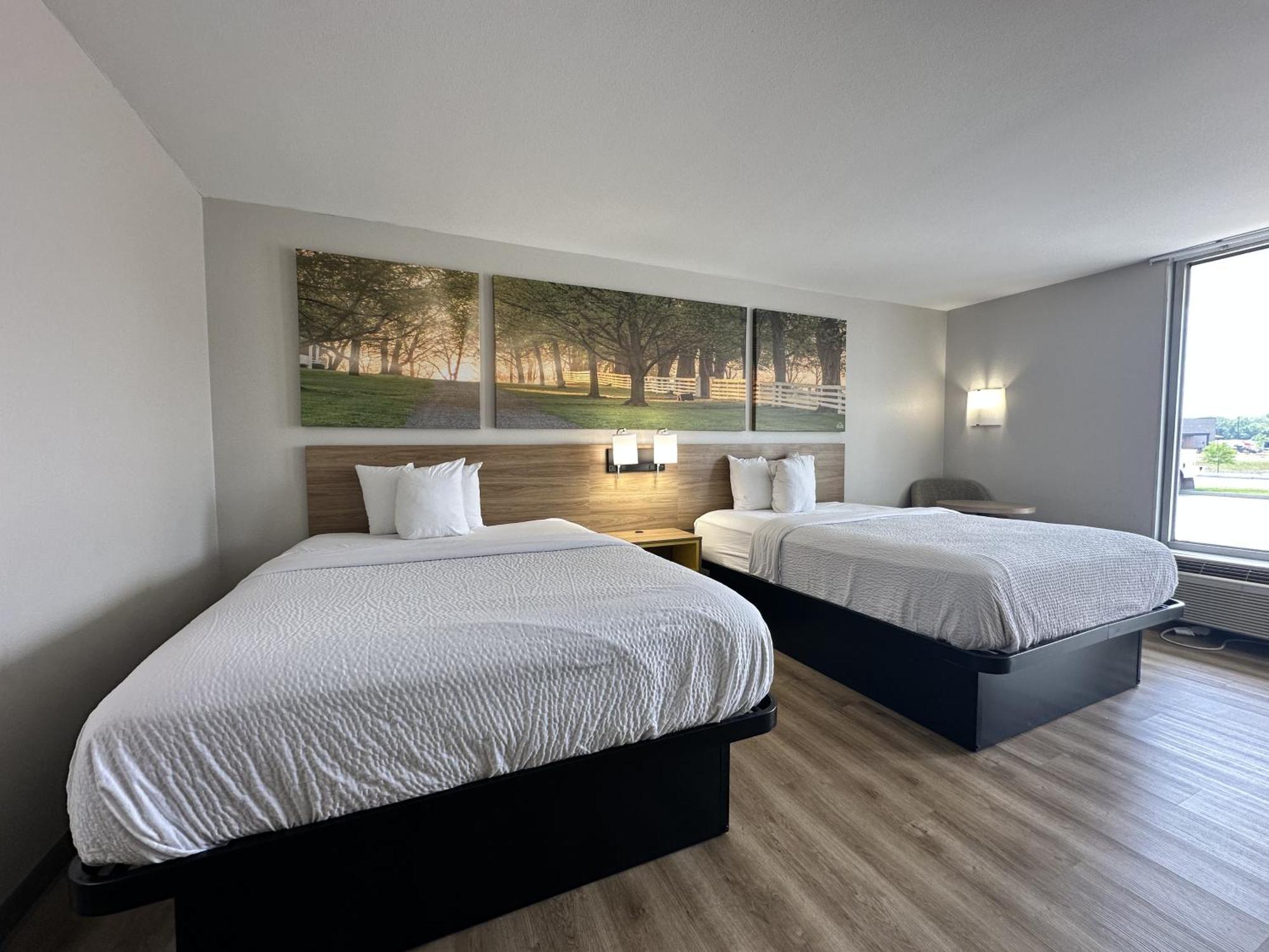 Days Inn By Wyndham Adel I-75 Buitenkant foto